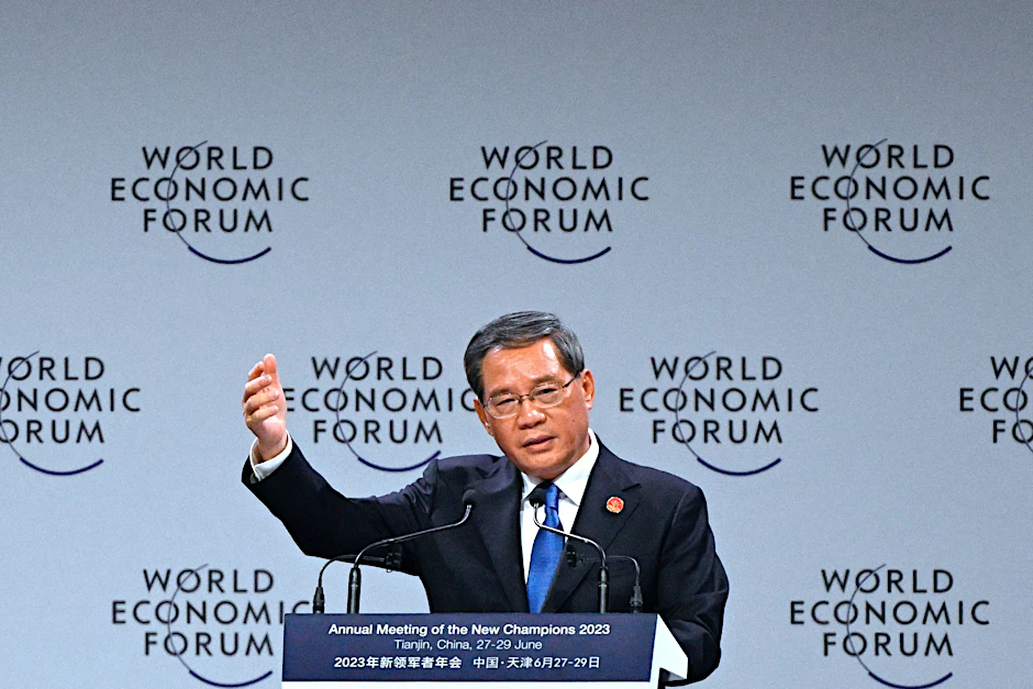 Der chinesische Ministerpräsident Li Qiang eröffnete das Weltwirtschaftsforum in Tianjin.