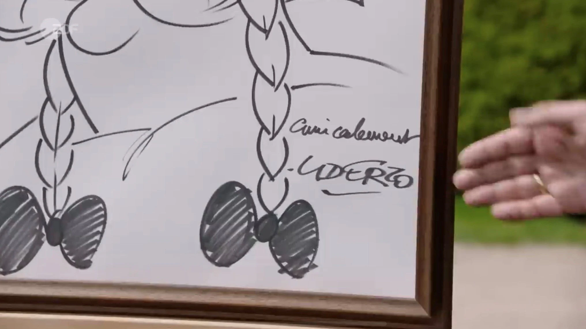 Die Obelix-Skizze bei „Bares für Rares“ hat eine Signatur vom Künstler.