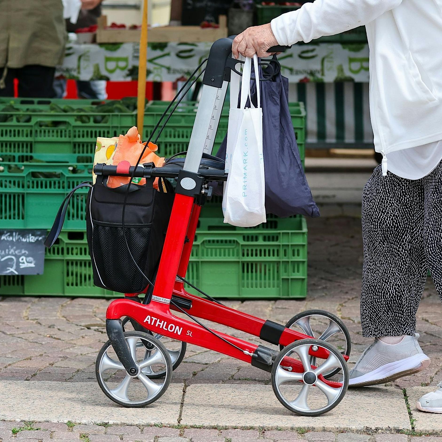 Rentenerhöhung und Rentenangleichung Ost-West in Kraft