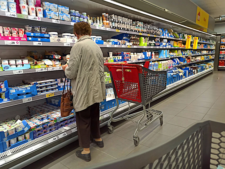 Die Lebensmittelpreise werden günstiger, vor allem bei Discountern.