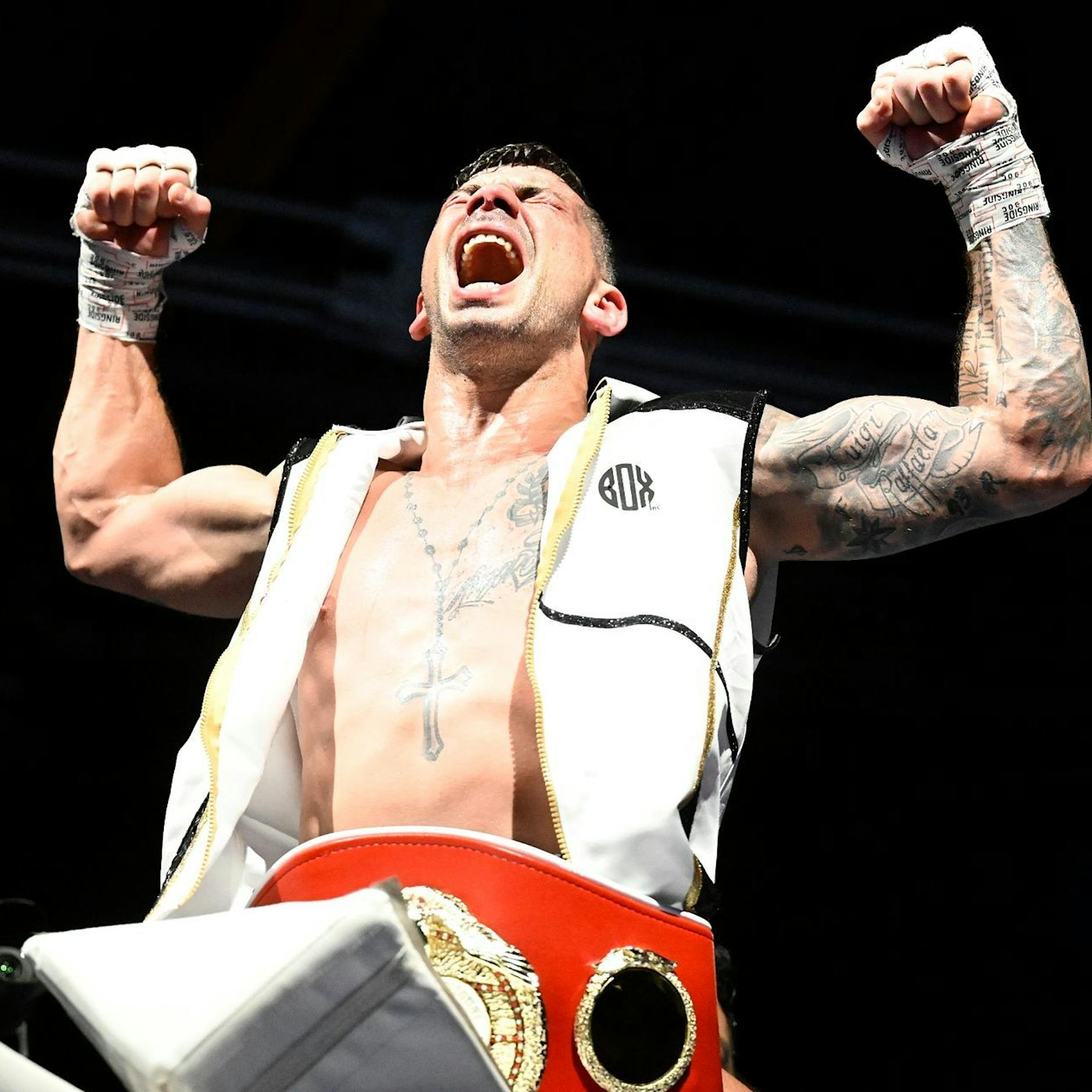 Neuer deutscher Box-Weltmeister: „Rocky hat von der Wolke aus zugeguckt“