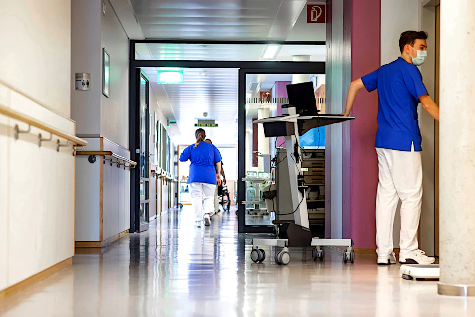 Und plötzlich liegt der Schwiegervater im Krankenhaus.