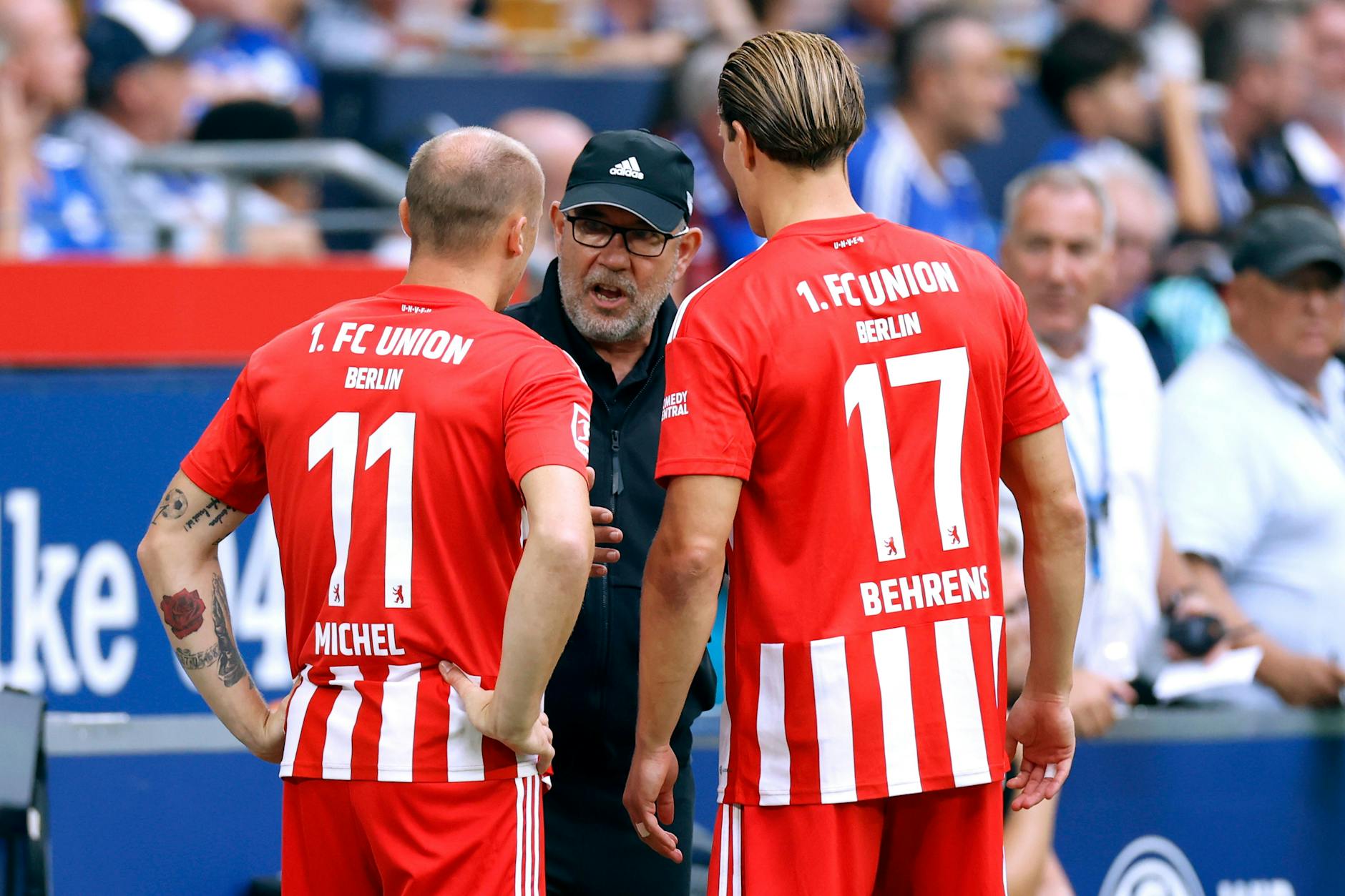 Union-Trainer Urs Fischer (Mitte) hat bei Einwechslungen von Spielern wie Sven Michel (l.) und Kevin Behrens (r.) häufig die richtigen Worte gefunden.