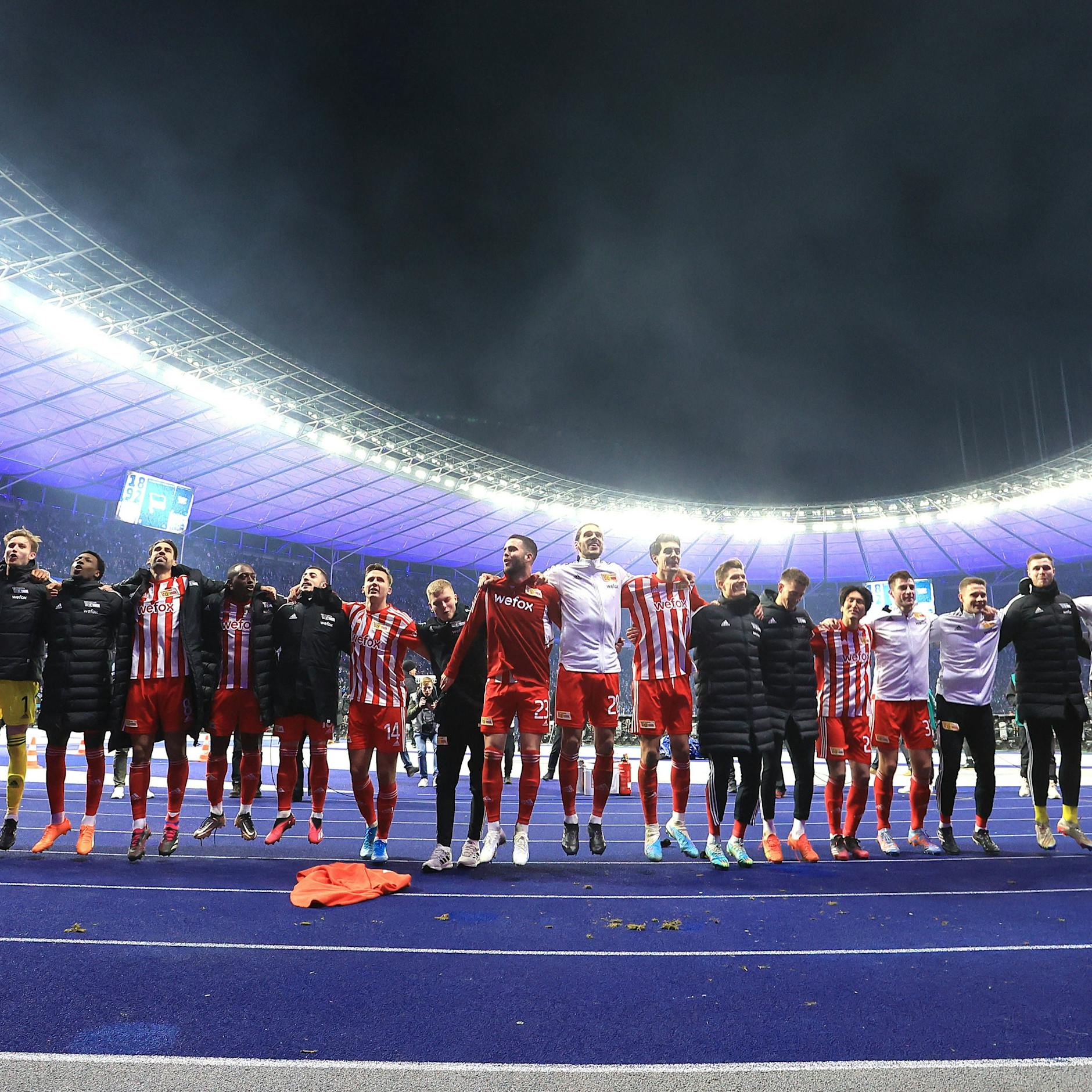 Da es keine Derbys gibt in der kommenden Saison, sucht der 1. FC Union nun halt andere Möglichkeiten, um im Olympiastadion feiern zu können.