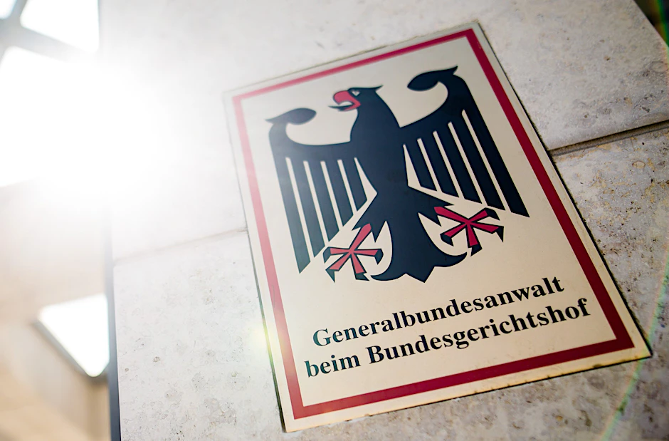 Die Bundesanwaltschaft hat in Nordrhein-Westfalen eine mutmaßliche islamistische Terrorzelle aufgedeckt und sieben Verdächtige festnehmen lassen (Symbolbild).