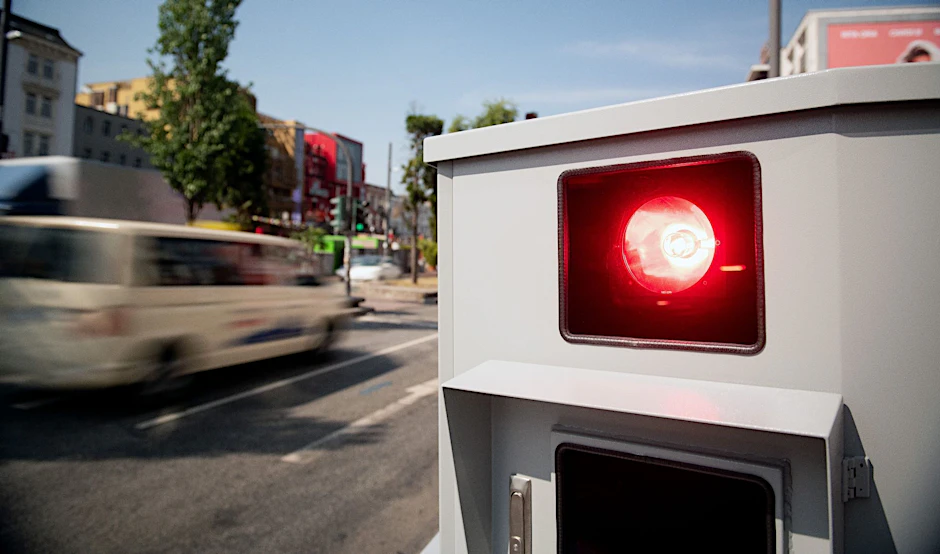 Wer in Österreich rast, riskiert bald, dass ihm das Auto weggenommen wird.