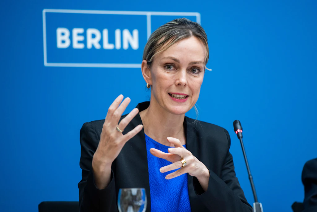 Manja Schreiner gibt zu: Fördergeld für Radwege in Berlin verfällt