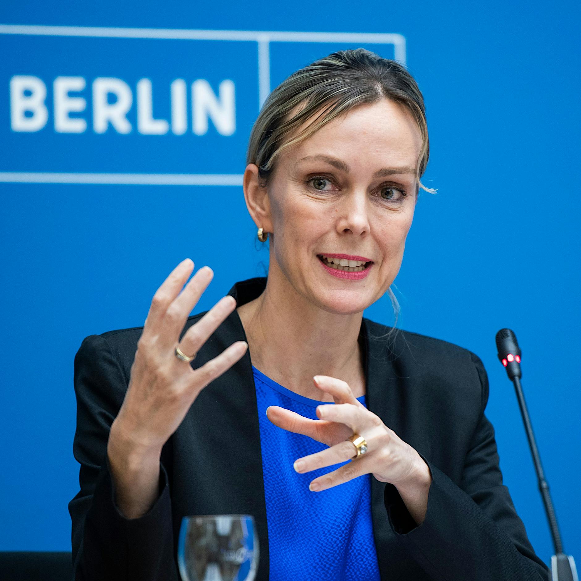 Verkehrssenatorin Manja Schreiner gibt zu: Fördergeld für Radwege in Berlin verfällt