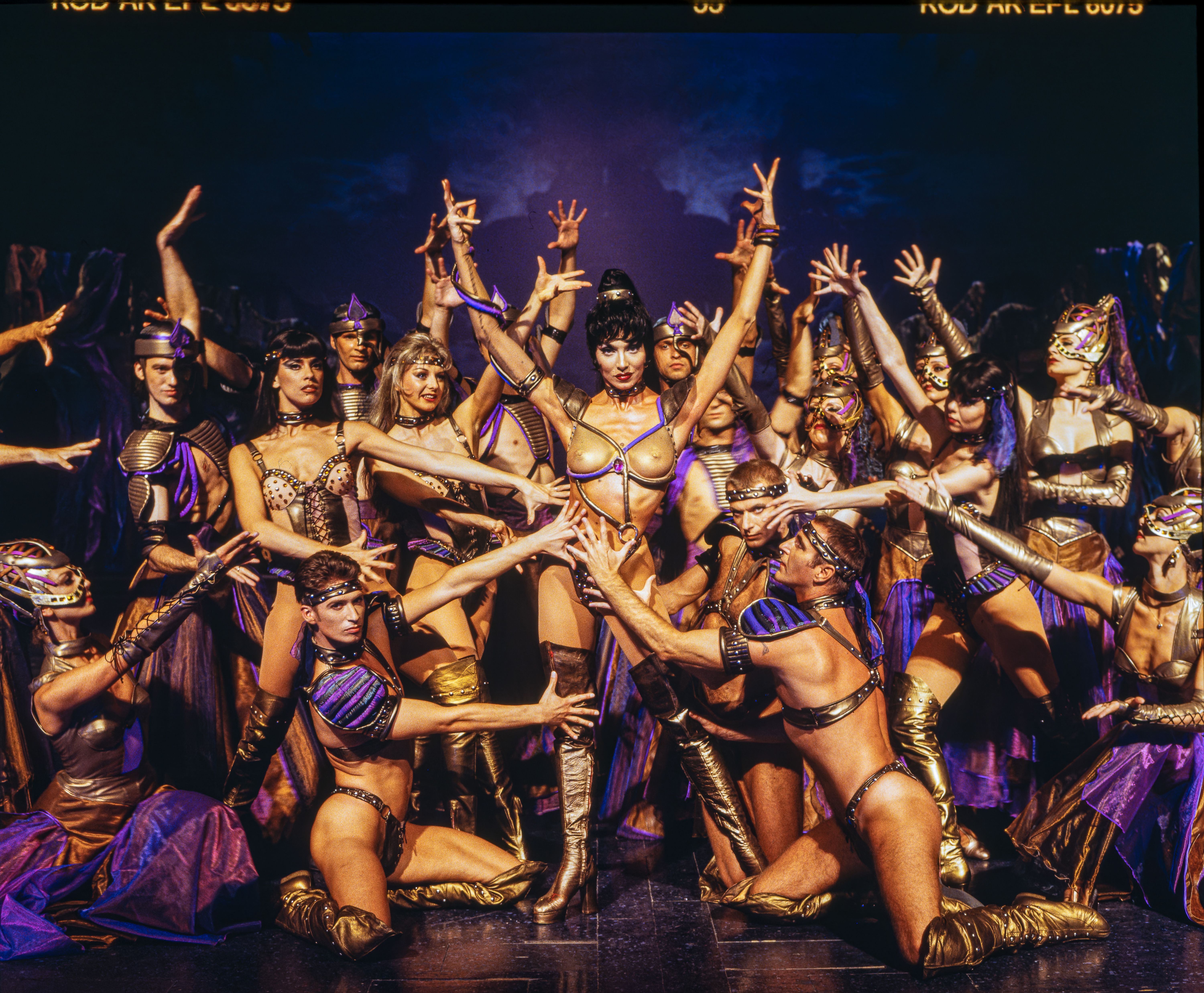 Image - Der Friedrichstadt-Palast: Tanz, Akrobatik – und viel Erotik