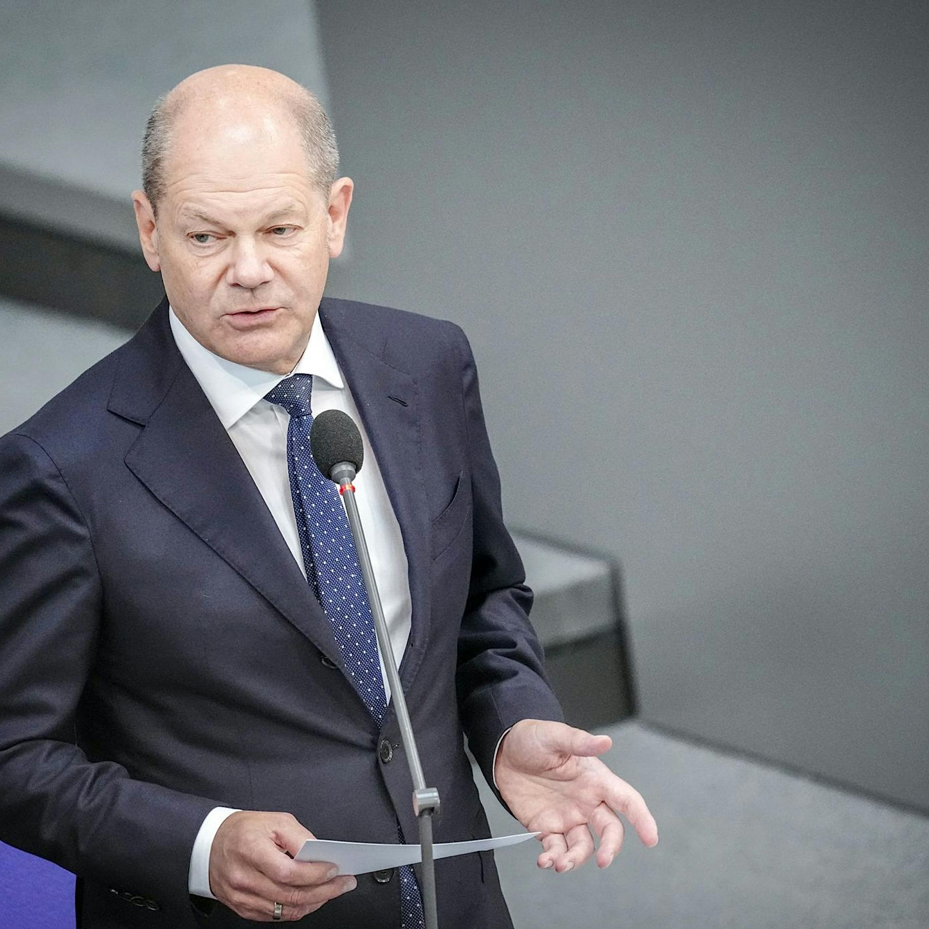 Scholz verteidigt Elterngeld-Kürzung und Haushaltskurs