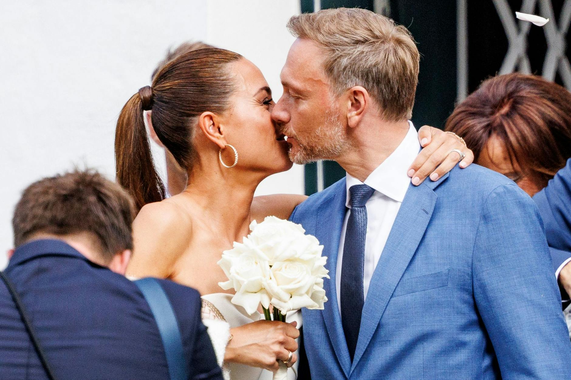 Christian Lindner und Franca Lehfeldt bei ihrer Hochzeit genau vor einem Jahr auf Nordseeinsel Sylt. 