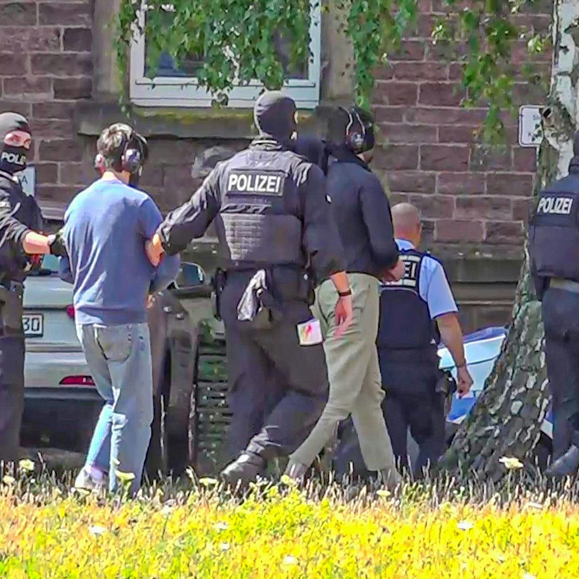 Polizei zerschlägt mutmaßliche islamistische Terrorzelle