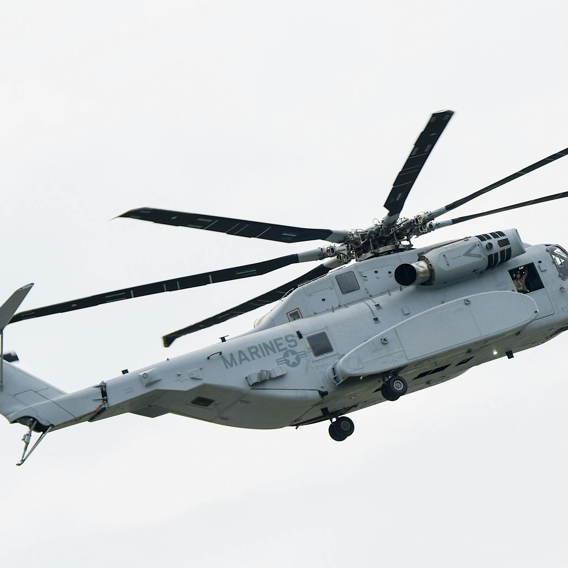 Einfluss auf Boris Pistorius und Co: Wieso ein US-Rüstungskonzern in der FAZ Anzeigen schaltet