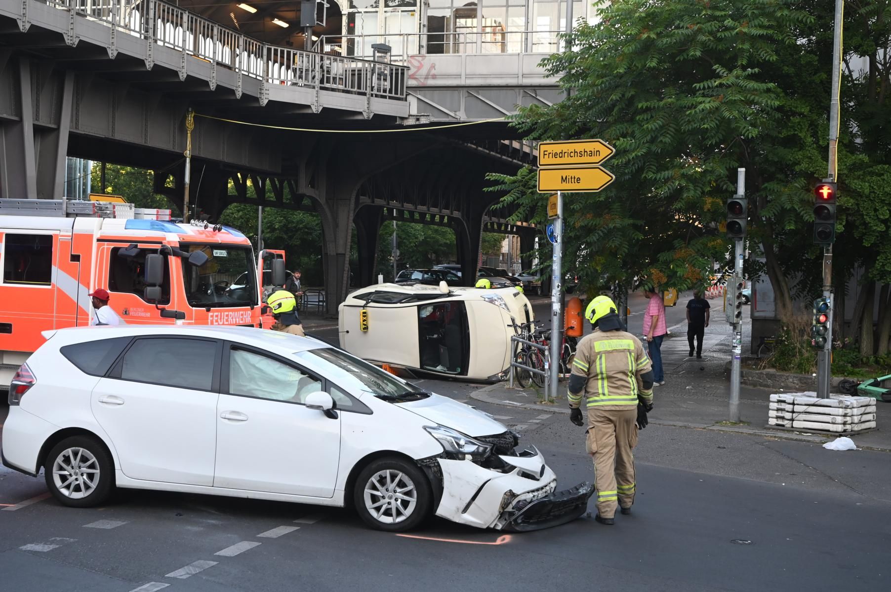 Polizei-Ticker Berlin: ++ Märkisches Viertel: Mann Geschlagen Und ...