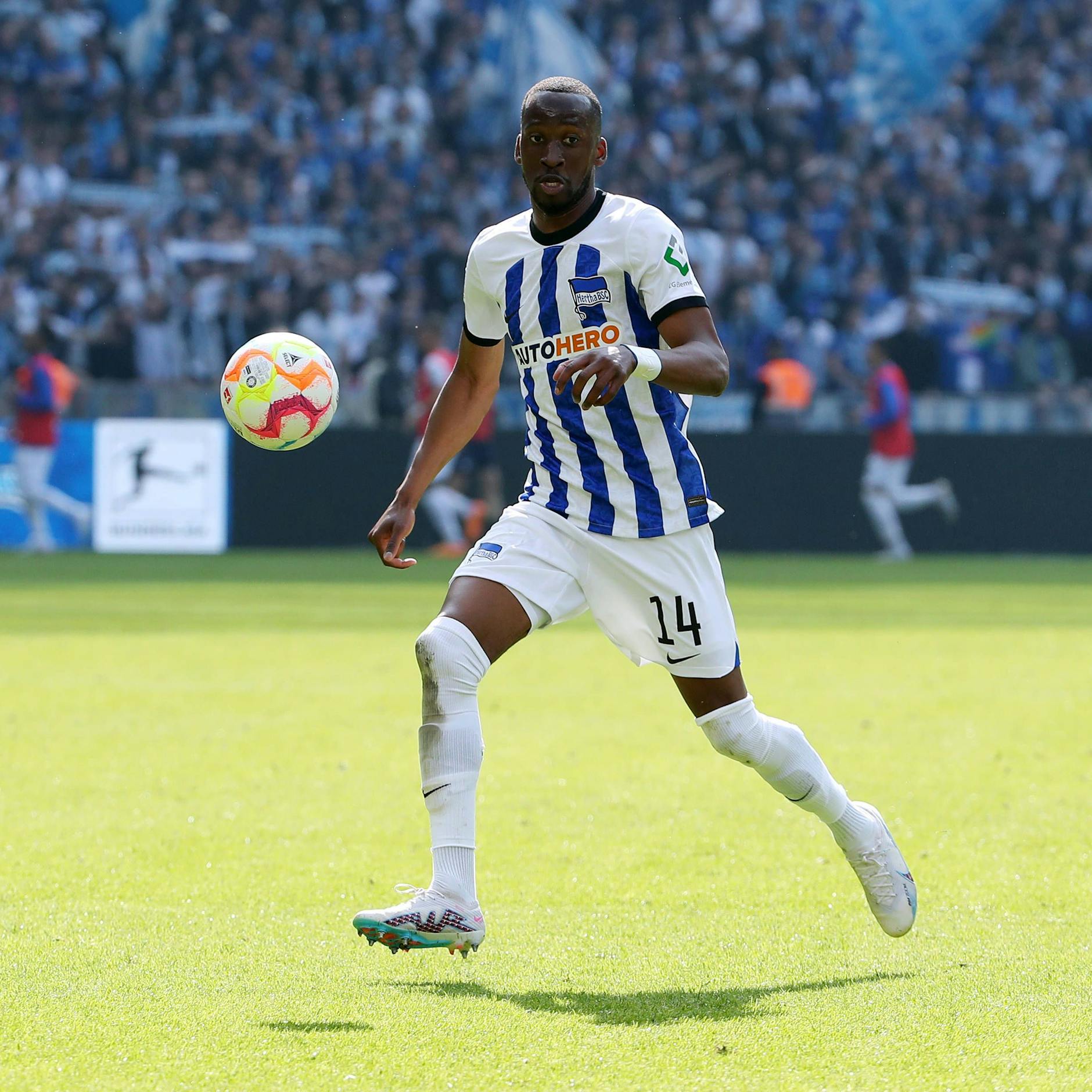 Hertha kann sich Dodi Lukebakio nicht mehr in der Zweiten Liga leisten. Er wird in den nächsten Wochen verkauft.