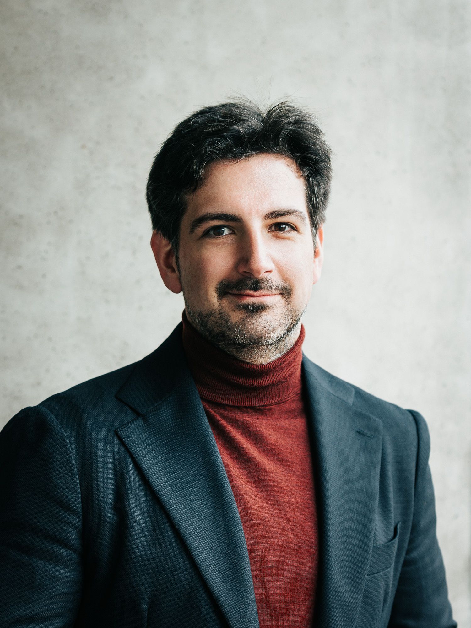 Vincenzo Latronico lebt in Berlin und schreibt traurige Bücher über