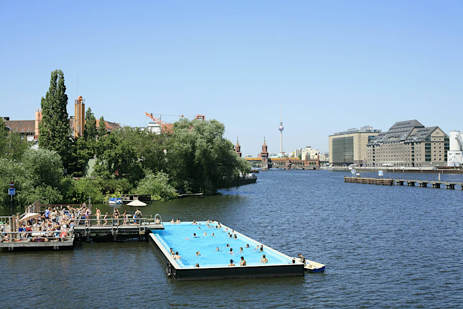 Chillen im Mauerpark Berlin. Hier kühlt man schnell ab.