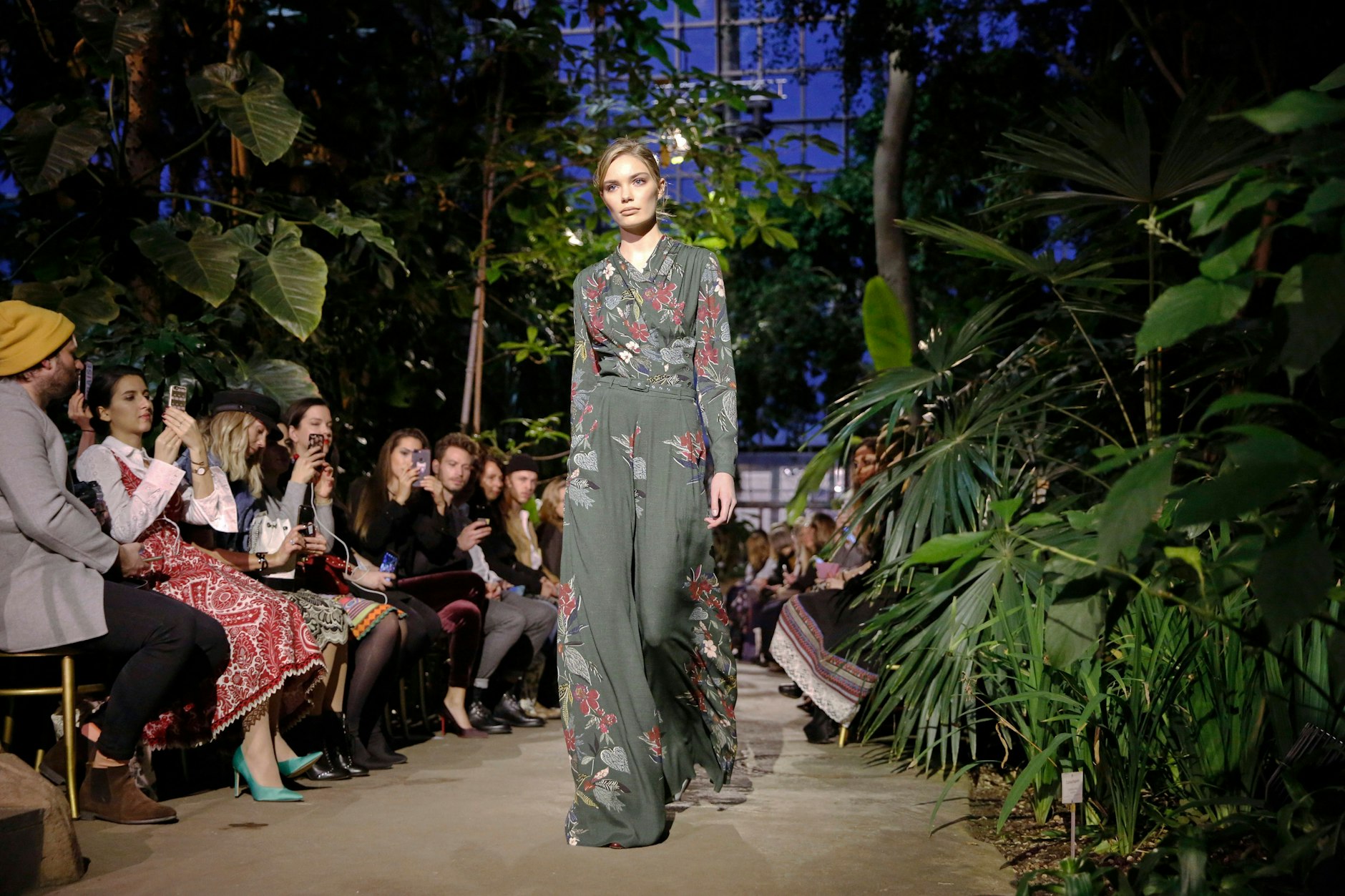 2018 kaperte die Österreicherin Lena Hoschek den Botanischen Garten.