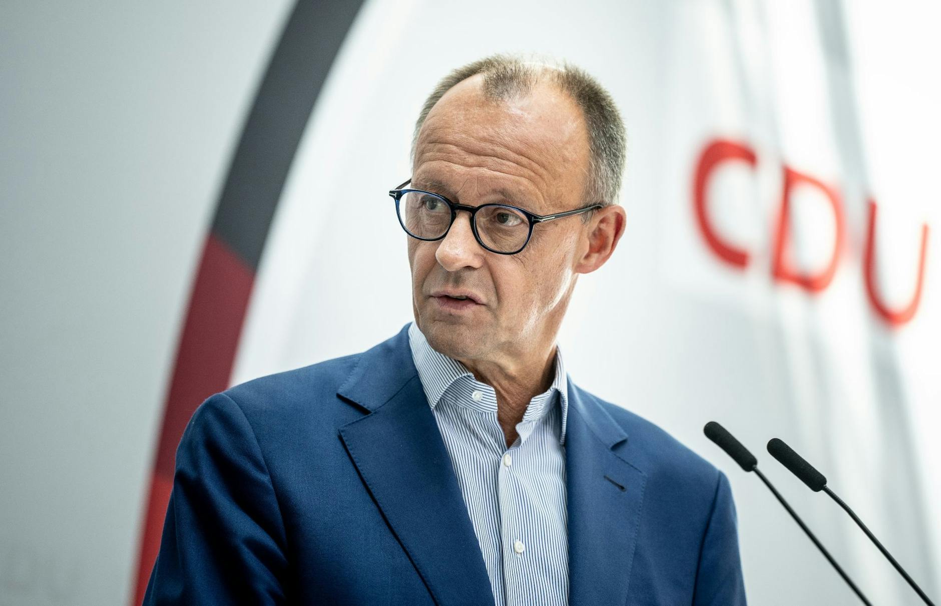 CDU Bundesvorsitzender Friedrich Merz bei einer Pressekonferenz.