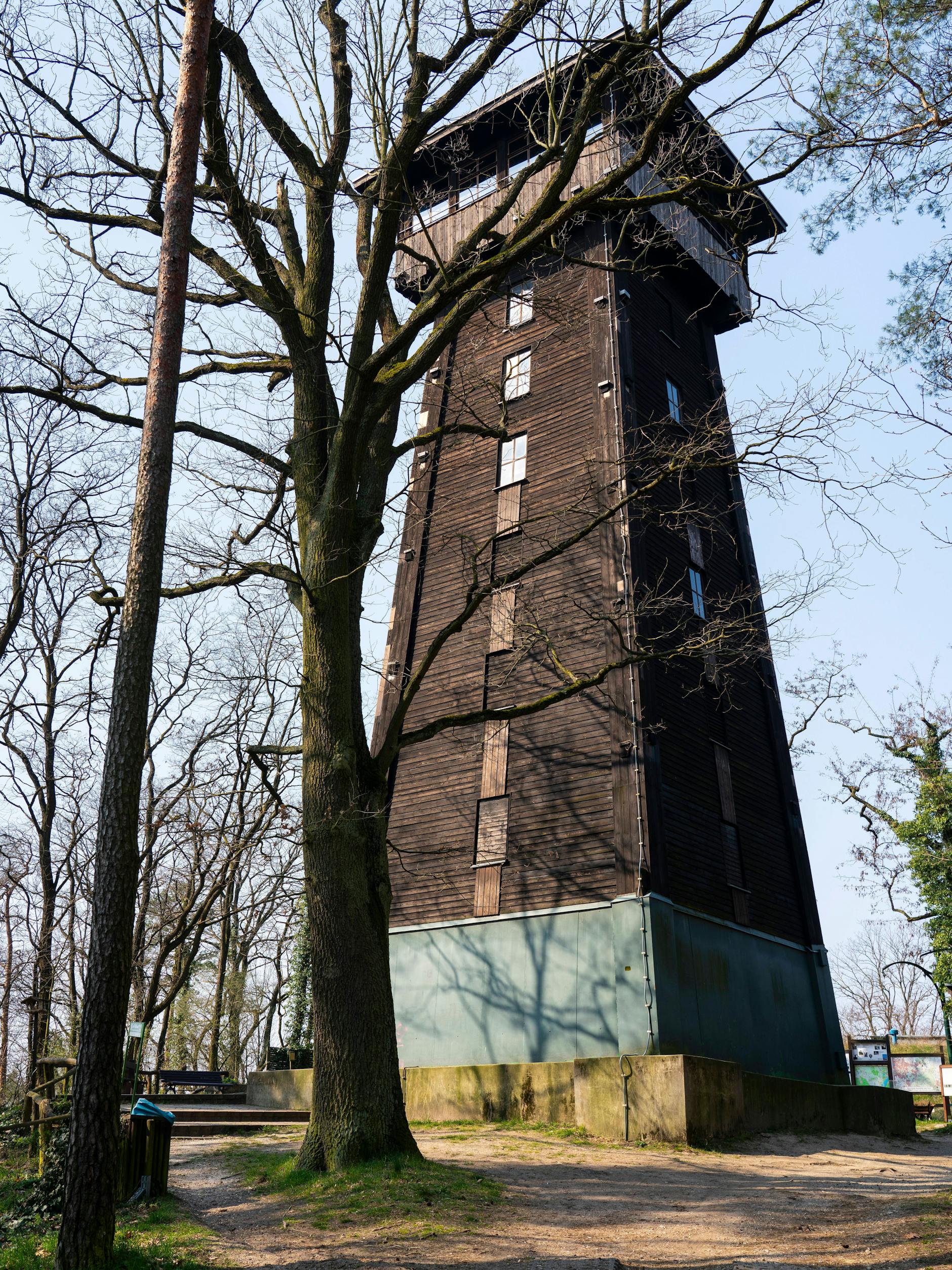 Der Woltersdorfer Aussichtsturm ist zu jeder Jahreszeit einen Besuch wert.