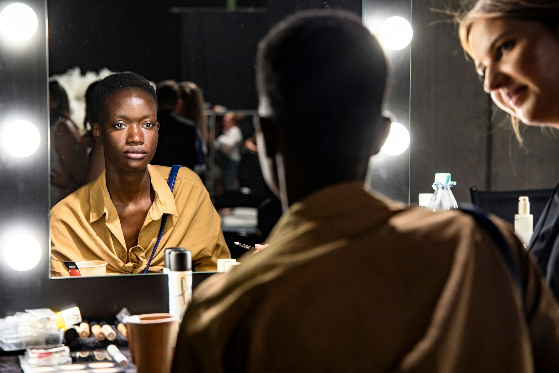 Divanita Nuwame modelt ebenfalls auf der Fashion Week. Sie ist begeistert.