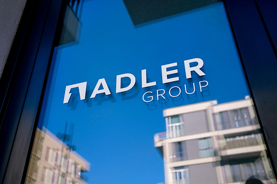 Ende Juni gab es Razzien in 21 Geschäftsräumen der Adler Group.