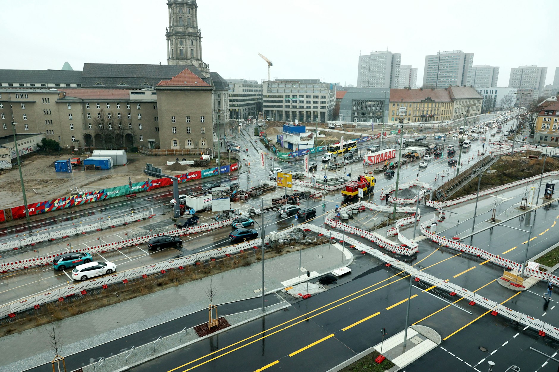 Blick auf den Molkenmarkt: Die breiten Verkehrsschneisen sollen hier zurückgebaut werden – zugunsten eines neuen Stadtviertels mit kleinteiliger Bebauung.