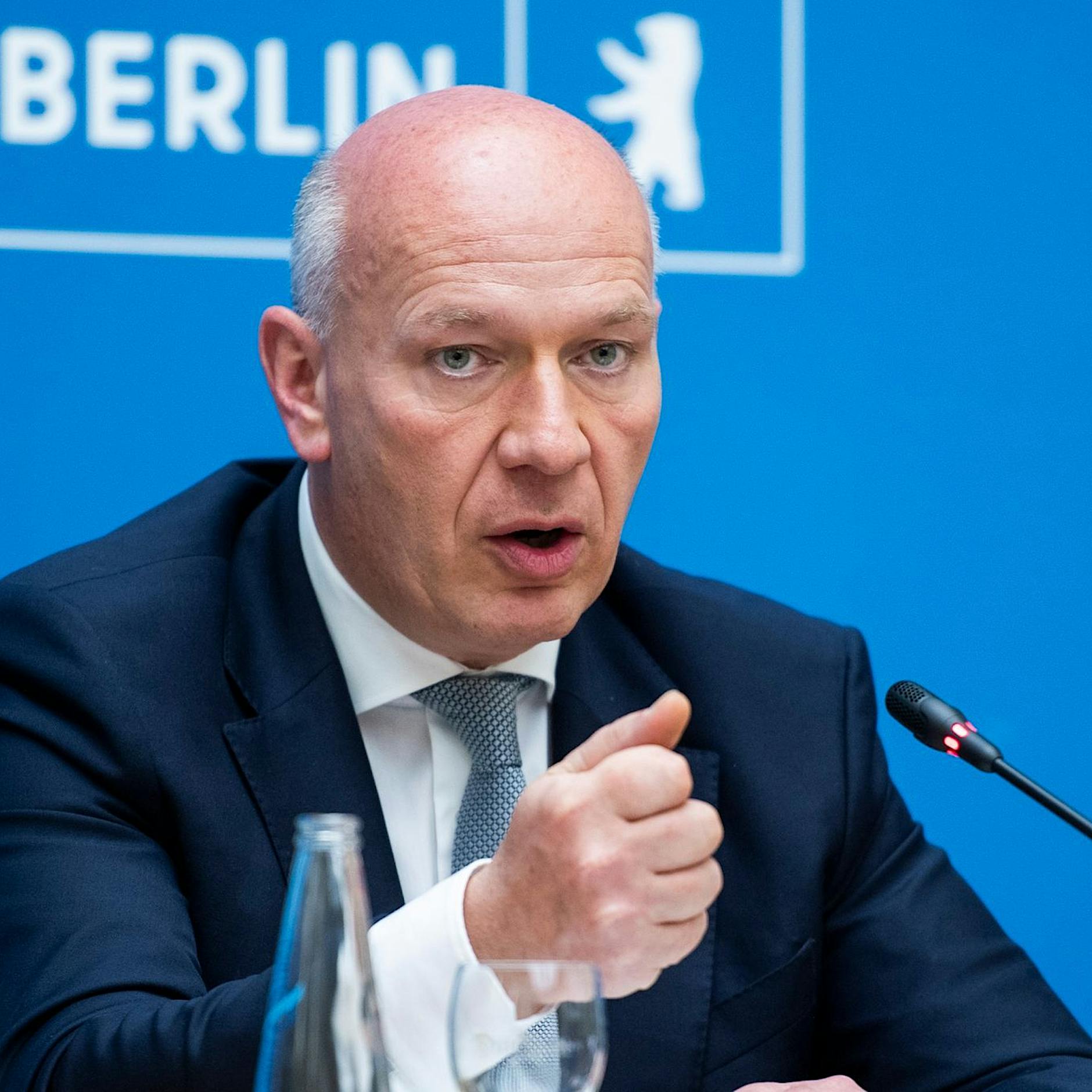 Nach Gewaltausbrüchen in Freibädern: Diese 3 Dinge plant Kai Wegner jetzt