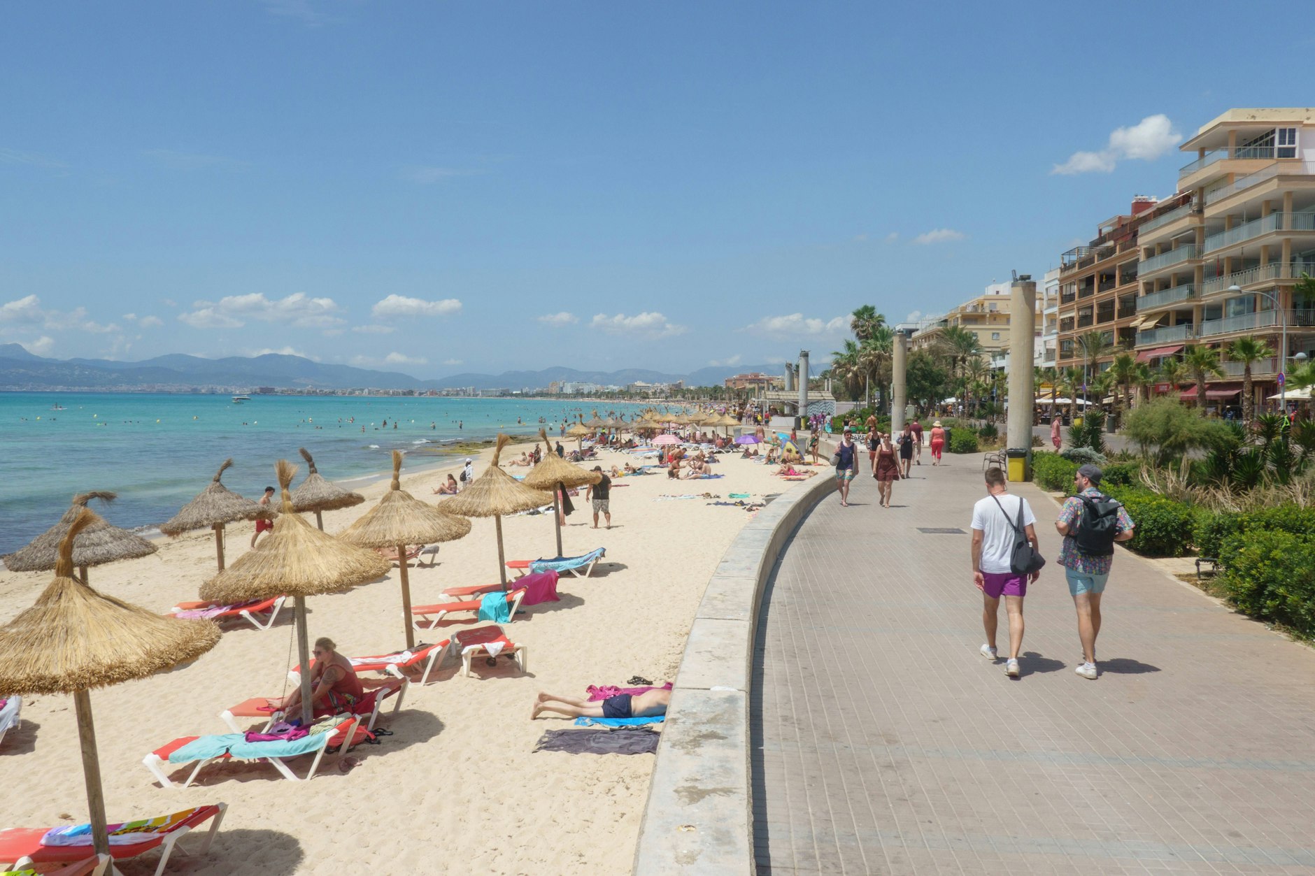 Die Playa de Palma auf Mallorca: Sechs Deutsche sind wegen Vergewaltigung festgenommen worden.