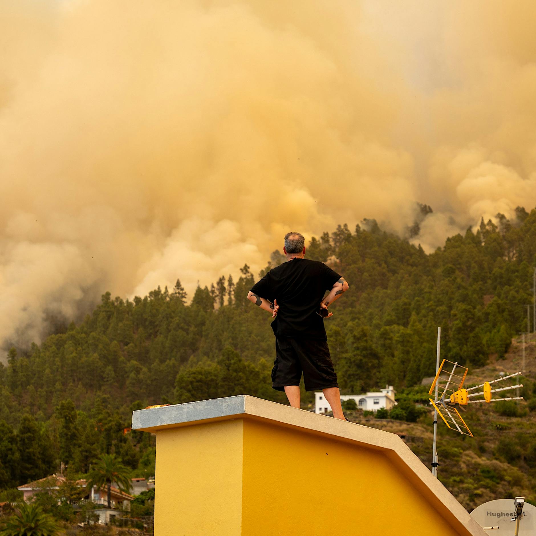 Hitzewelle: 2500 Menschen von Flächenbrand auf Ferieninsel La Palma betroffen