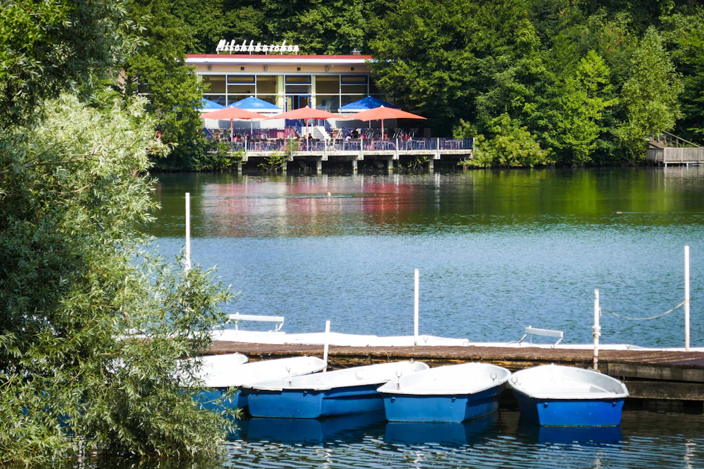 Griechen kapern das kultige DDR-Milchhäuschen am Weißen See