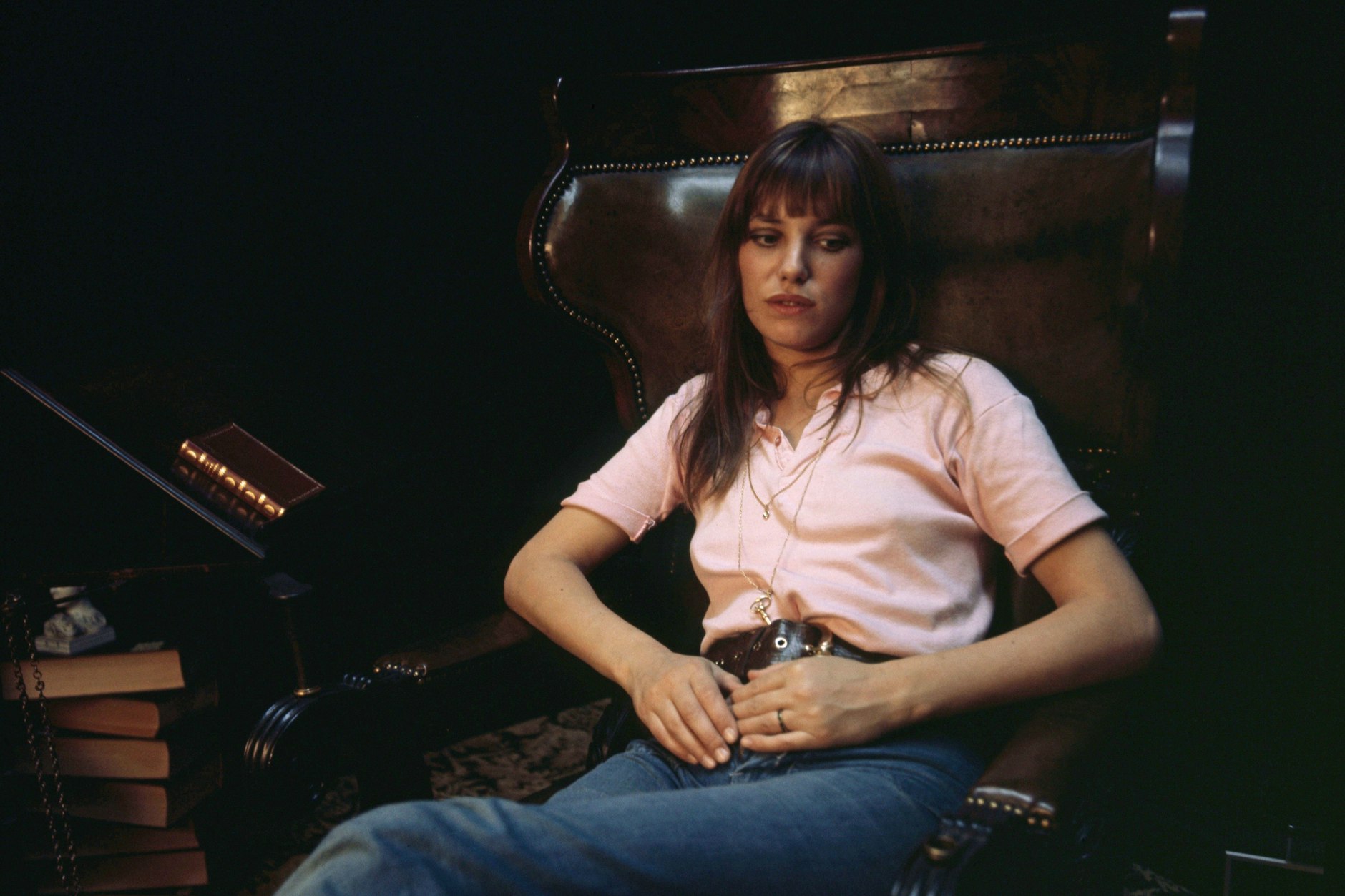 Schauspielerin, Sängerin und Modeikone Jane Birkin im Jahr 1972 in der Rue de Verneuil in Paris