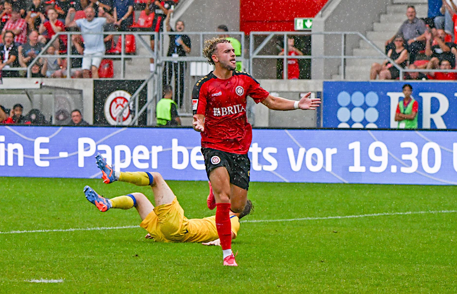 Konnte auch beim Test gegen Toni Leistners Ex-Verein St. Truiden treffen: Der vom 1. FC Union umworbene Benedict Hollerbach.