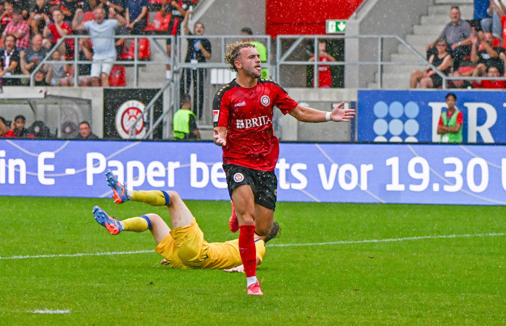 Warum der Transfer von Benedict Hollerbach zum 1. FC Union hakt