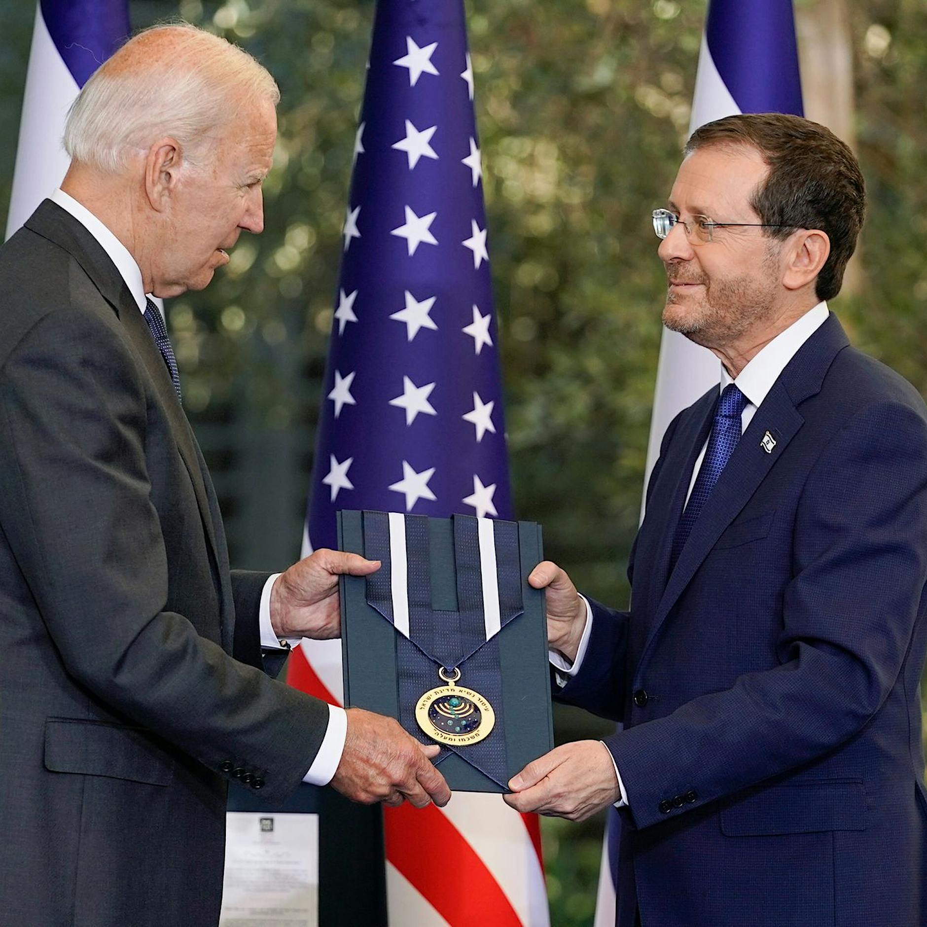 „Tag des Widerstands“ in Israel: Biden empfängt israelischen Präsidenten