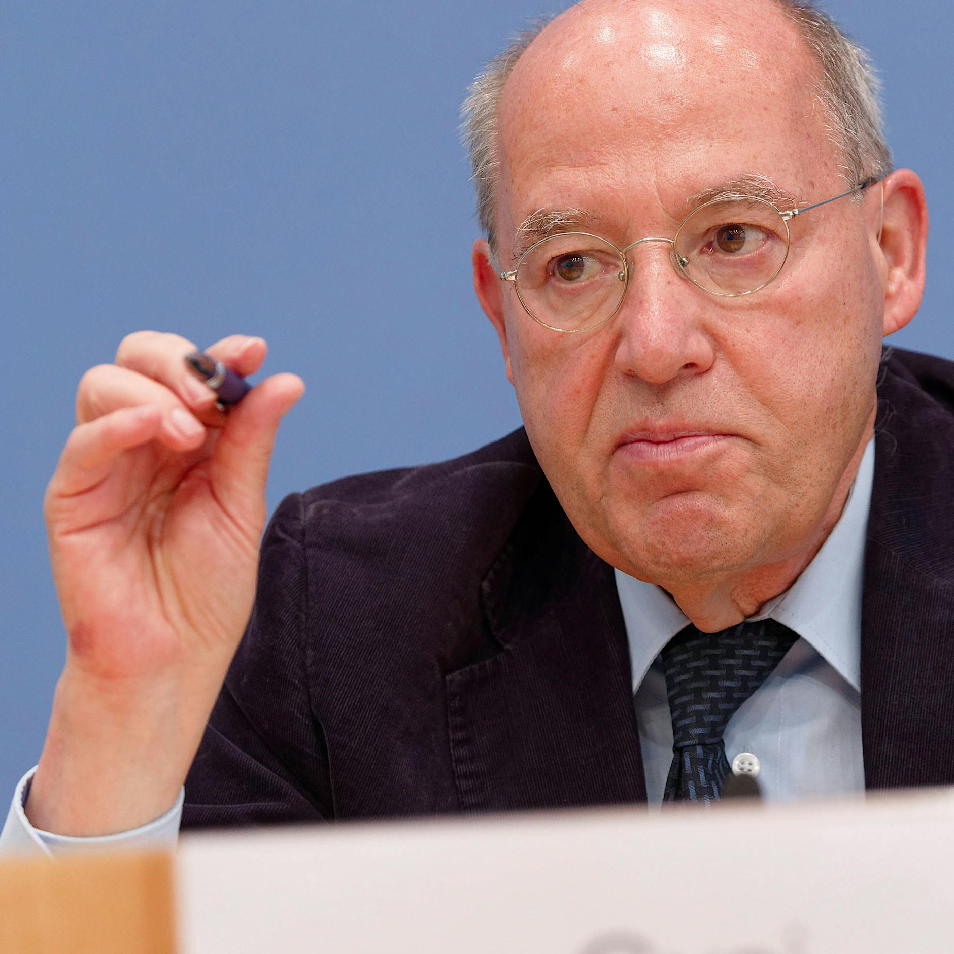 Gregor Gysi: Das ist der Grund, warum die AfD so erfolgreich ist