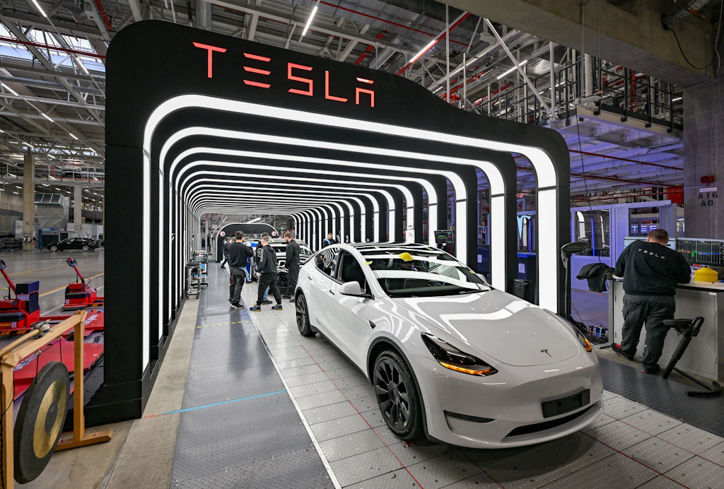 Tesla in Grünheide: Bald eine Million E-Autos – Wasserverbrauch soll gleich bleiben, aber wie?