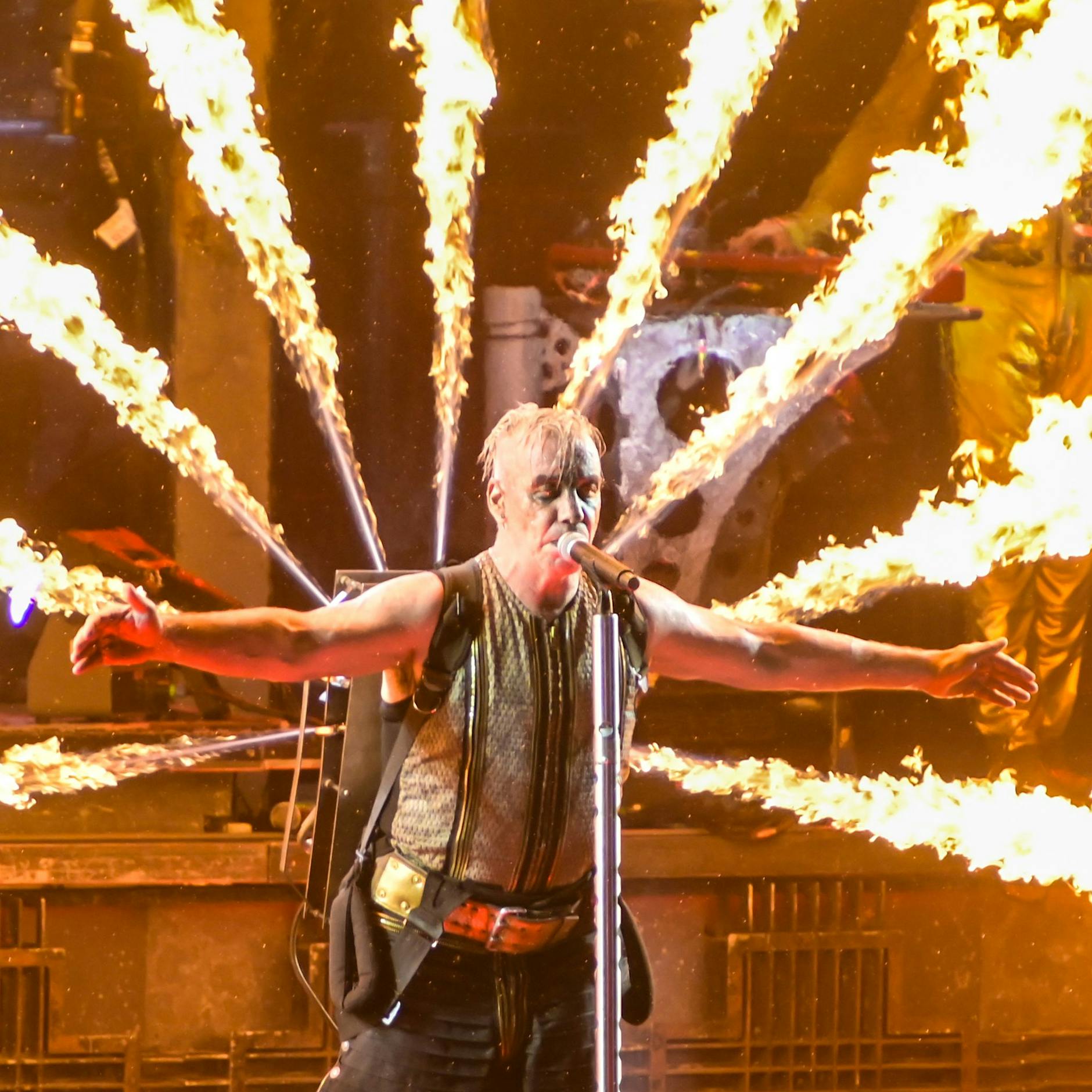 Ärger nach Shows von Rammstein in Berlin: DAS treibt Fans zur Weißglut