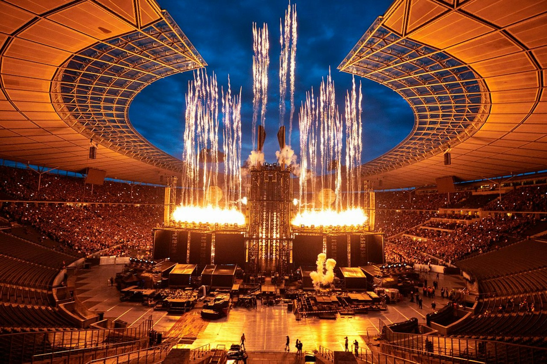 Dreimal spielten die Rocker von Rammstein im Berliner Olympiastadion ihre beeindruckende Pyro-Show.