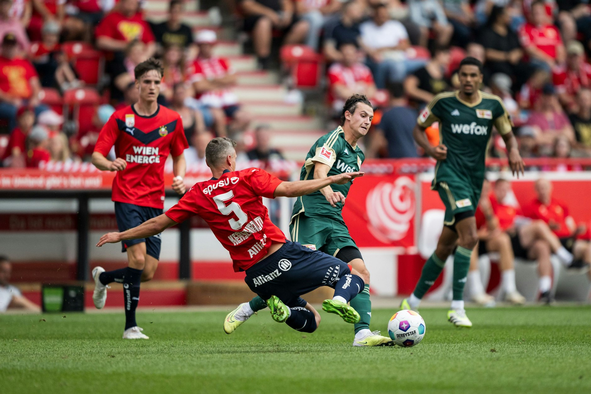 Brenden Aaronson war gegen Rapid Wien Aktivposten im Angriffsspiel des 1. FC Union Berlin, blieb aber meist glücklos.