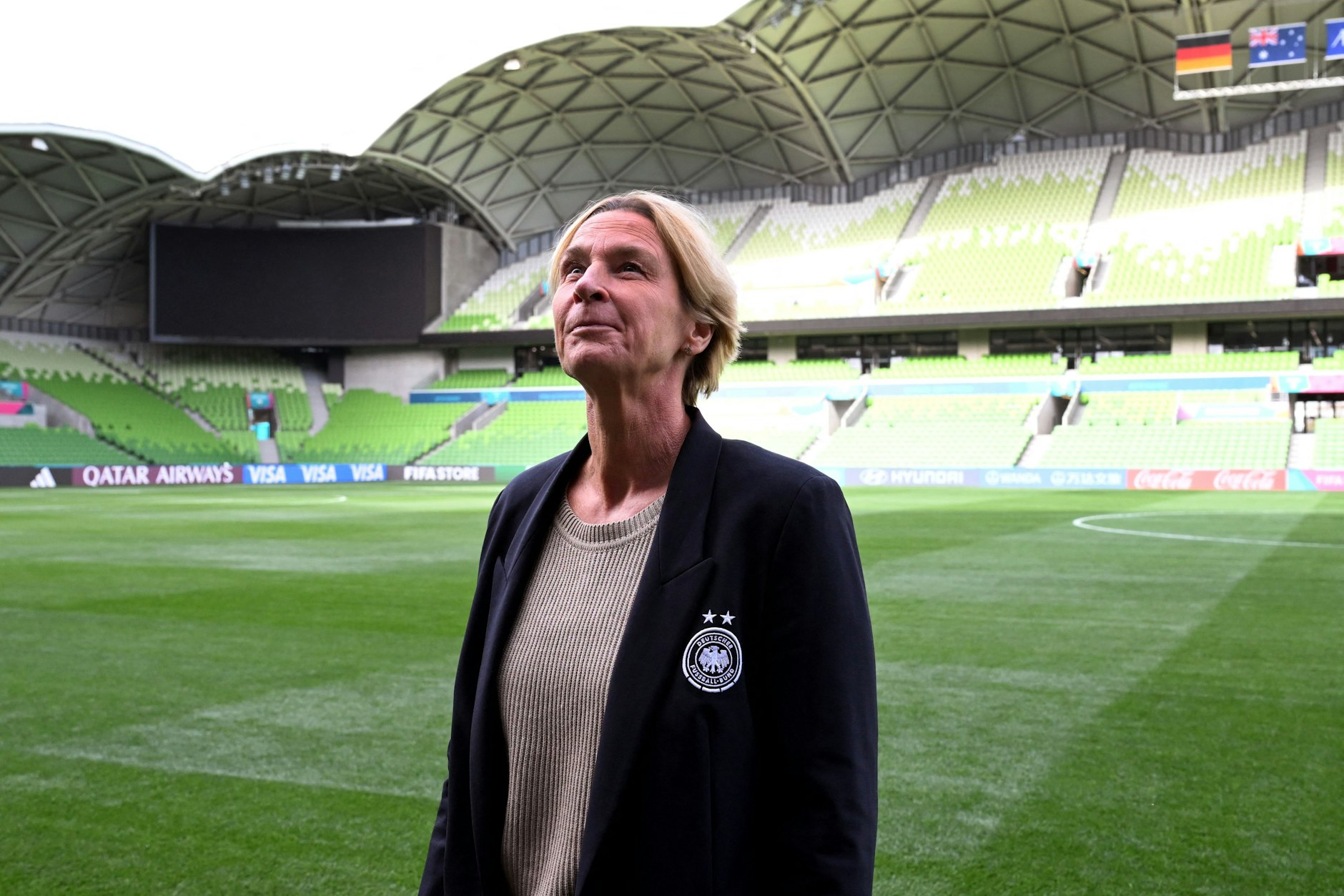 Die Bundestrainerin Martina Voss-Tecklenburg im Rectangular Stadium in Melbourne