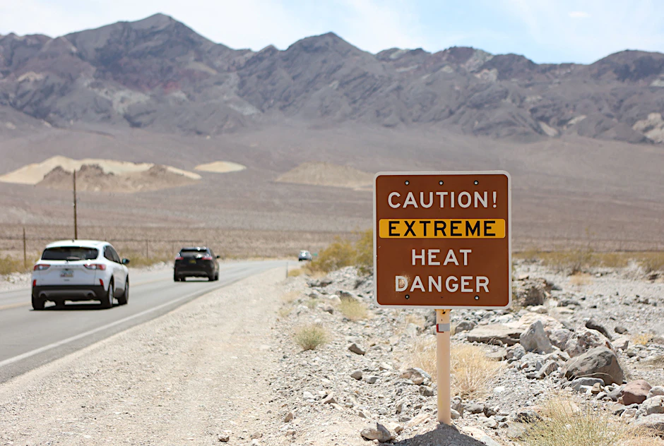 Unfassbare Temperaturen: Im Death Valley in Nordamerika steigt das Thermometer momentan auf bis zu 52 Grad.