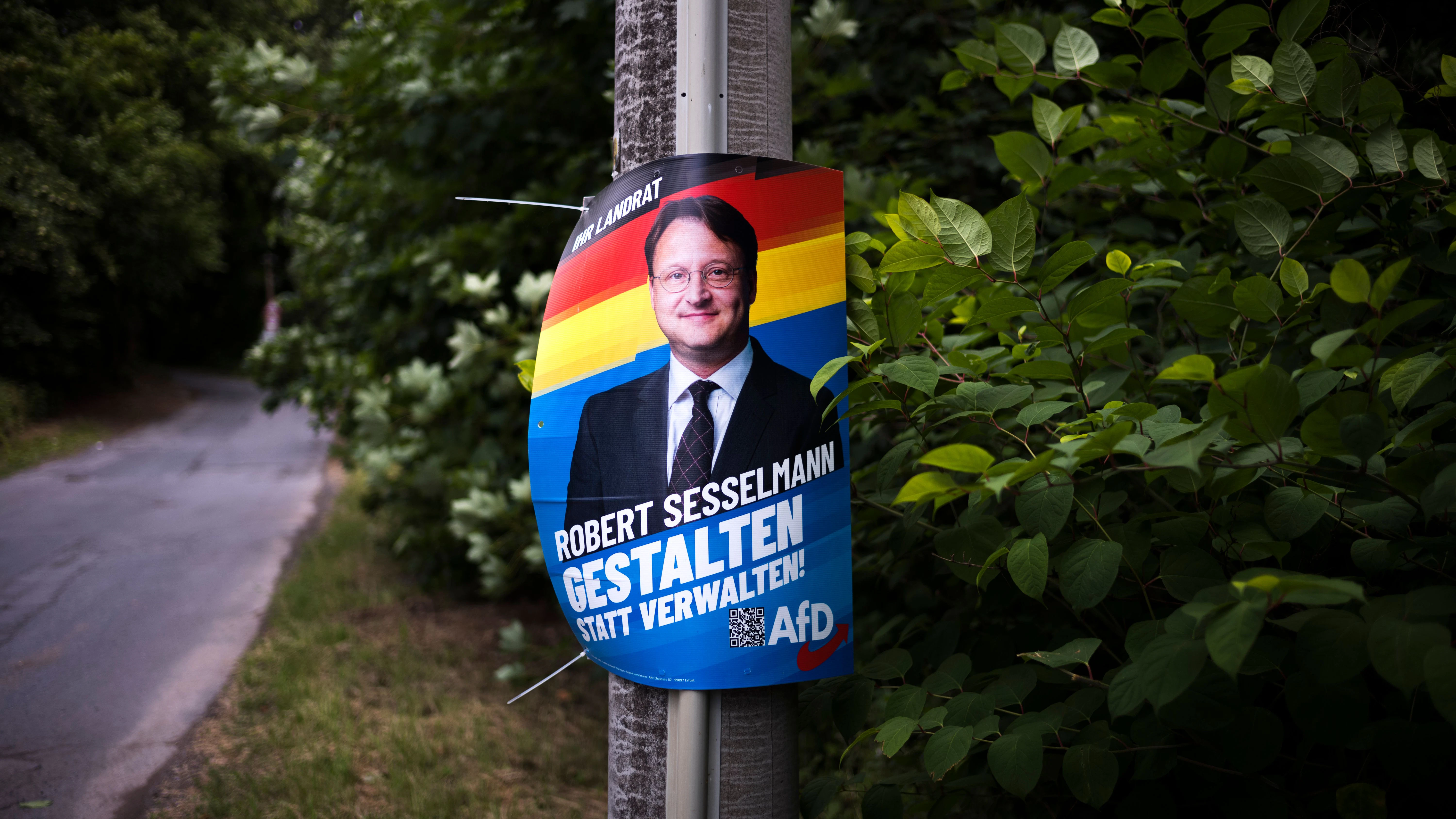 In Kommunen wie im thüringischen Sonneberg will der CDU-Chef die Christdemokraten mit den gewählten Vertretern der AfD zusammenarbeiten lassen.