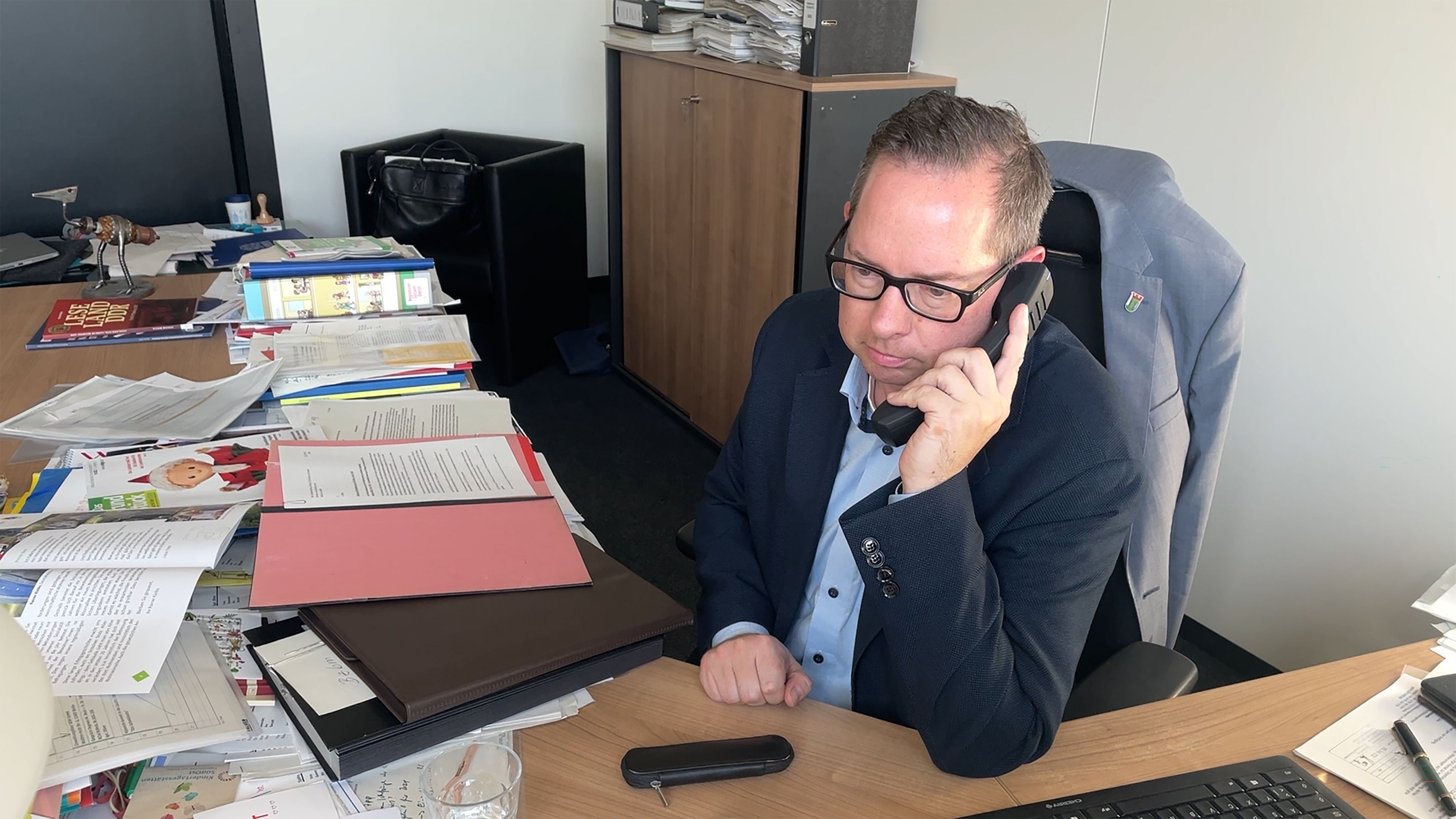 Treptow-Köpenick: Bezirksbürgermeister Oliver Igel über Alltag mit AfD-Mann Bernd Geschanowski