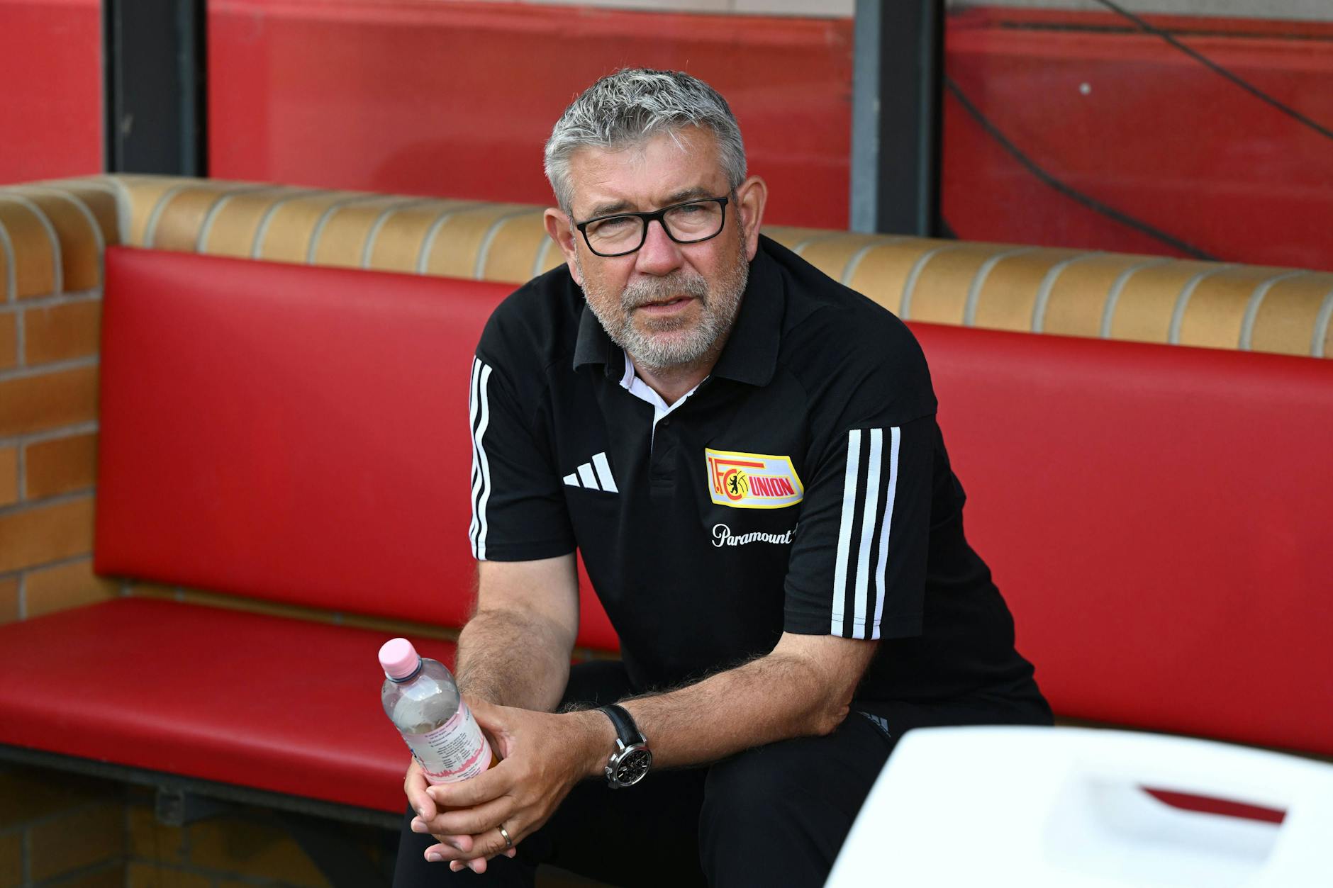 Trainer Urs Fischer hofft auf ein Einsehen der Wettergötter.