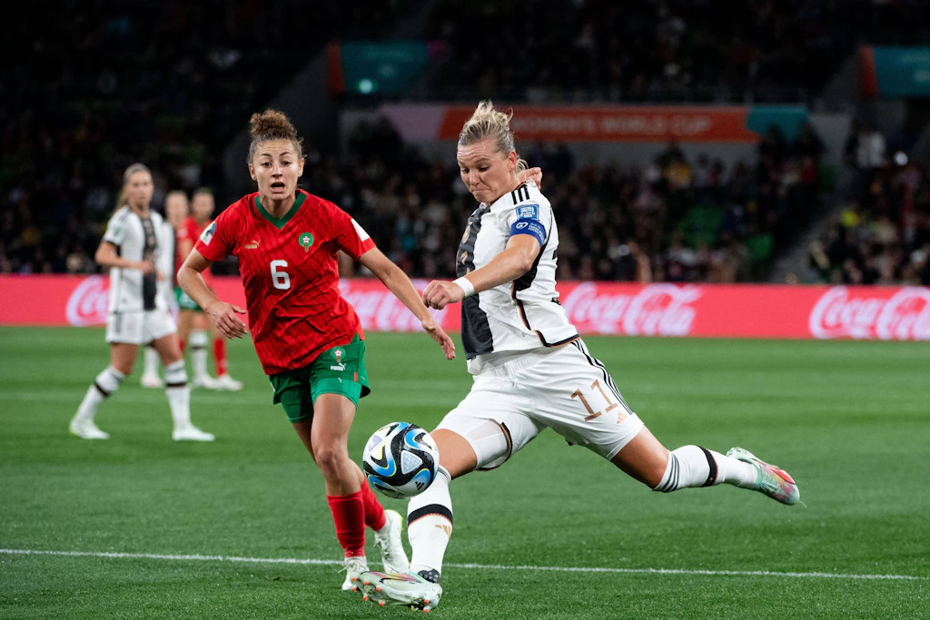 Kantersieg gegen Marokko: Popp glänzt beim WM-Start