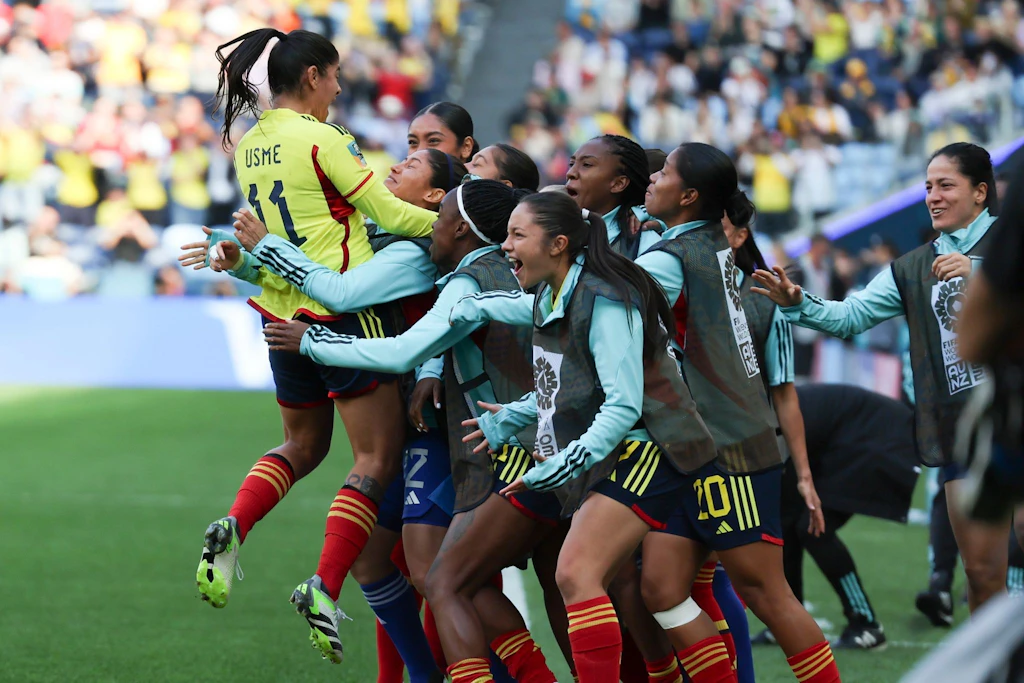Frauen spielen genauso attraktiv Fußball wie Männer, der Rest sind Vorurteile