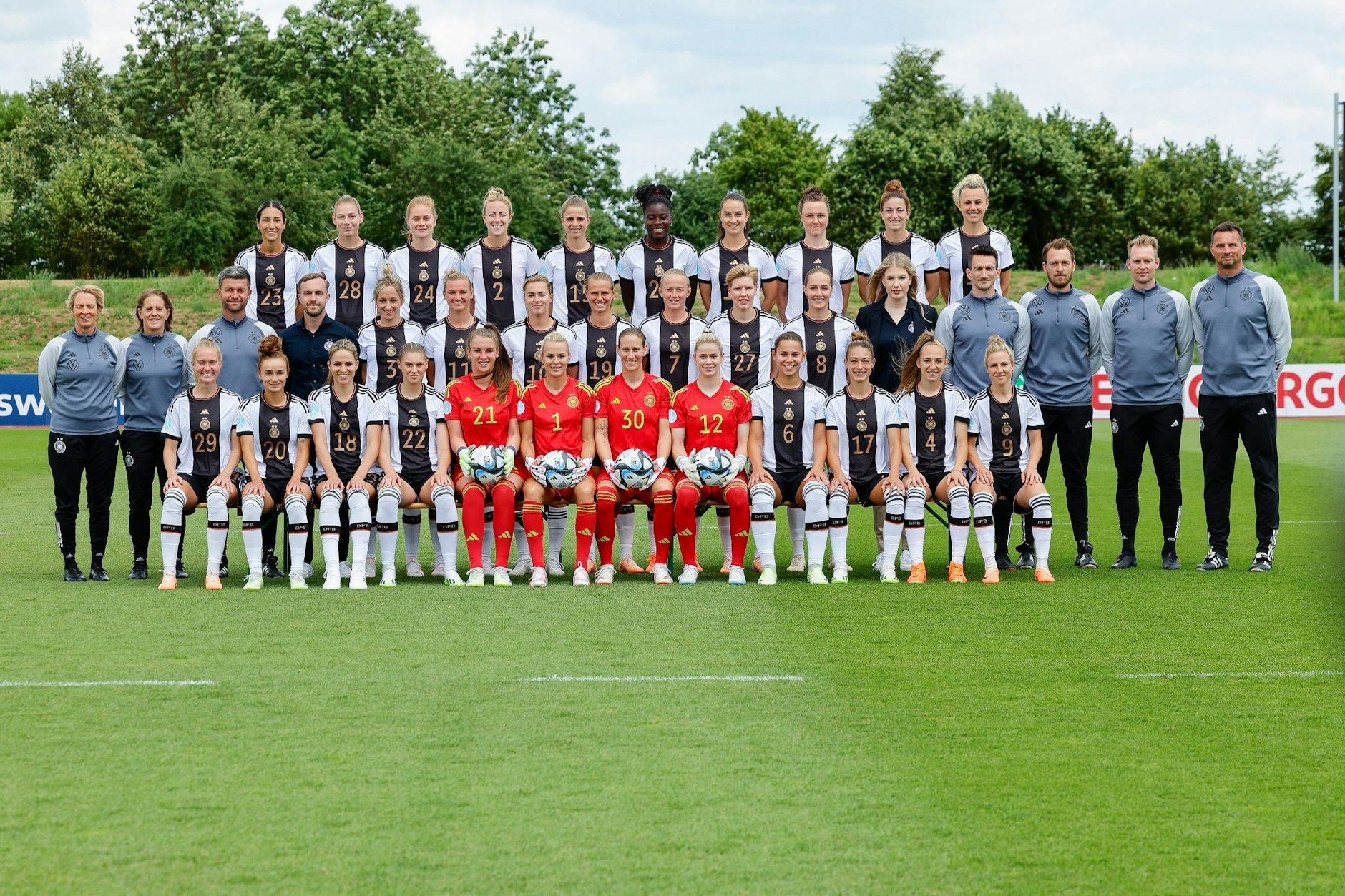 Wollen den WM-Titel: Deutschlands Fußball-Frauen.  