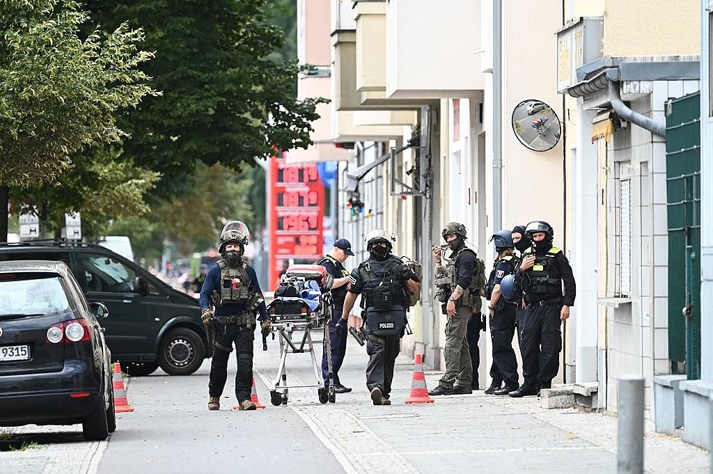 Berlin-Spandau: Schüsse Bei SEK-Einsatz – Geplante Zwangsräumung Endet ...