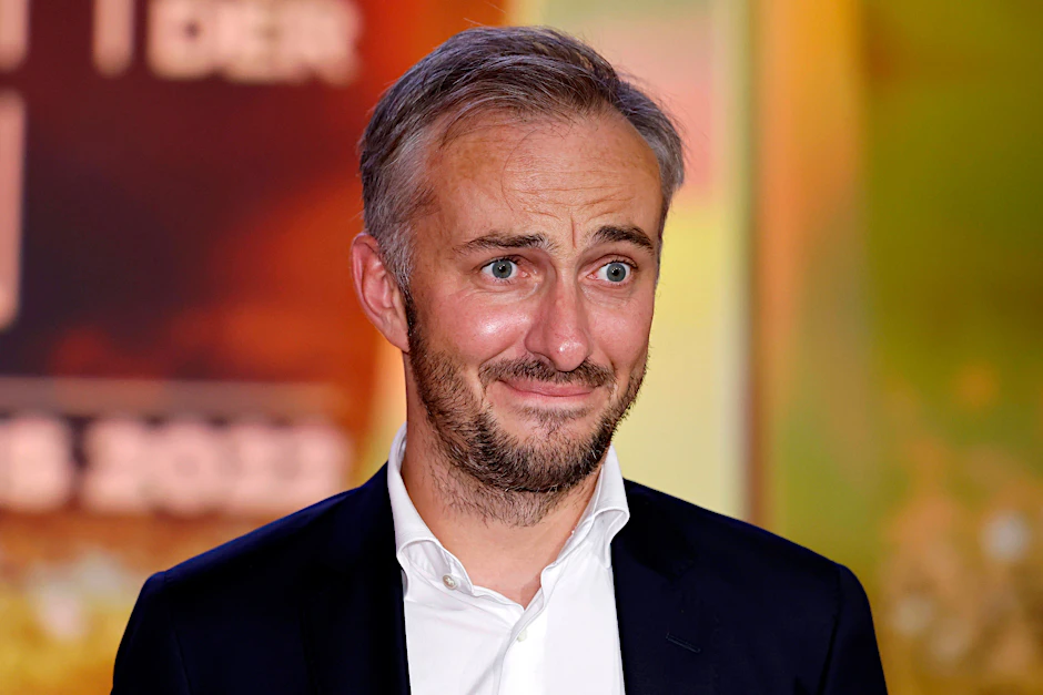 Jan Böhmermann hat zurzeit nicht viel zu lachen.